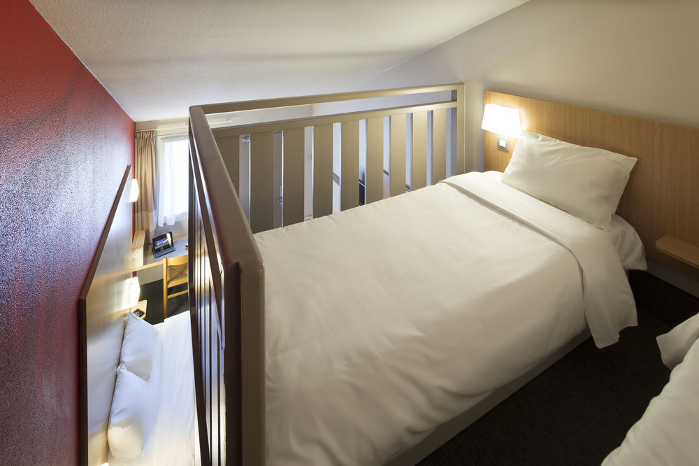 B&B Hotel Morlaix サン・マルタン・デ・シャン エクステリア 写真