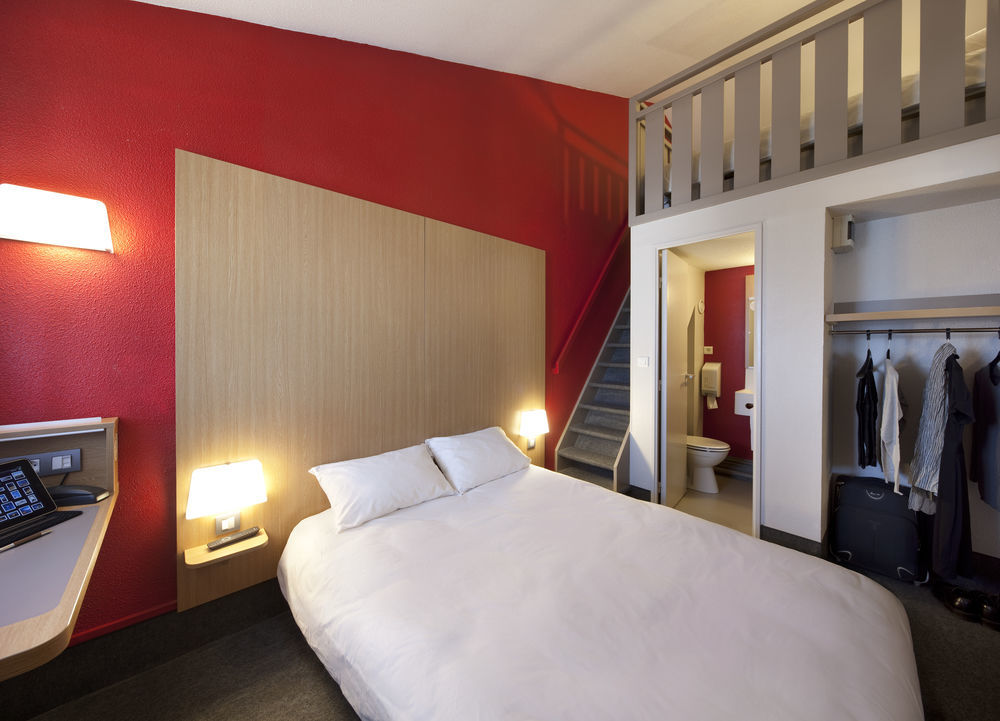 B&B Hotel Morlaix サン・マルタン・デ・シャン エクステリア 写真